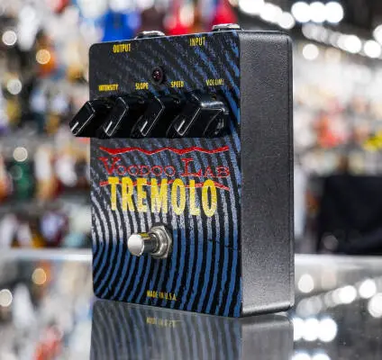 Voodoo Lab - Tremolo 2
